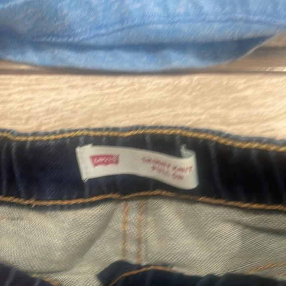 Toddler Boys Bundle Janie and Jack, Burt’s Bees, Levi’s, and Gymboree - Picture 13 of 13